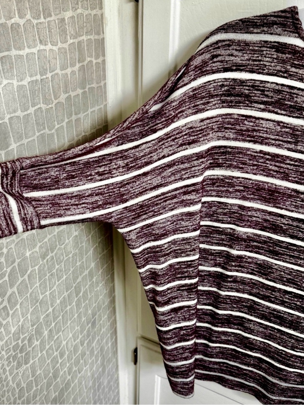 Market & Spruce Space Dye Striped Batwing Knit Top Size Small - Stitch Fix - Picture 6 of 11